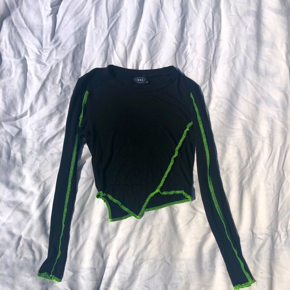 asymmetrical top - Picture 4 of 4